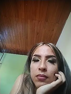 Snapshot of Angel-dust09 chatting on February 11, 2026, 2:55 pm Angel-dust09 online show from February 11, 2026, 2:55 pm