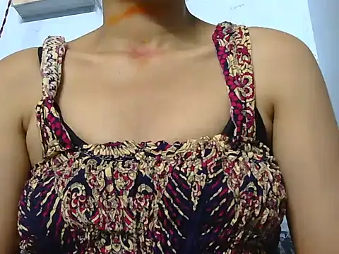 Snapshot of Thimiralagi chatting on February 20, 2026, 2:06 pm Thimiralagi online show from February 20, 2026, 2:06 pm