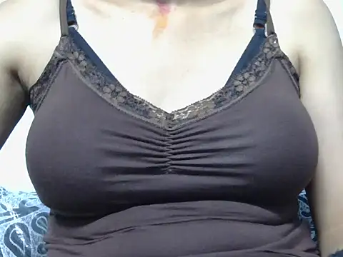 Snapshot of Thimiralagi chatting on February 22, 2026, 4:05 pm Thimiralagi online show from February 22, 2026, 4:05 pm