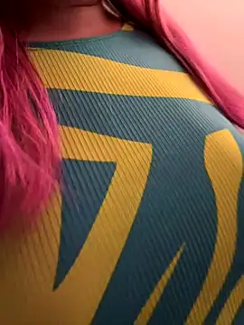 Popinasq online show from December 13, 2025, 10:37 pm