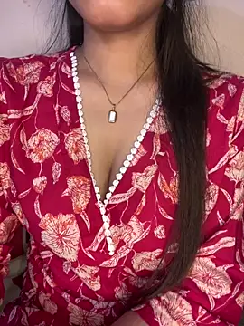  riyaahahaha  online show from October 7, 2025, 11:29 am