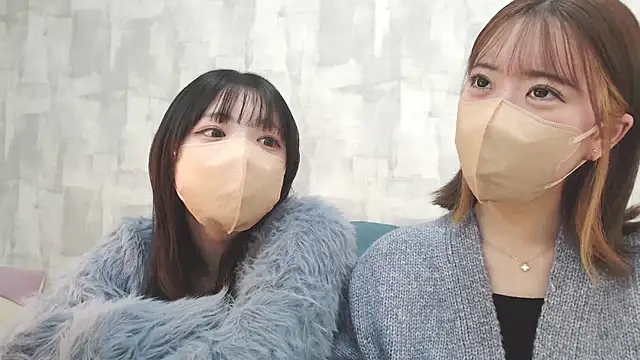 LOVE MOMO LOVE online show from January 30, 2025, 11:33 am