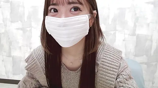 LOVE MOMO LOVE online show from October 7, 2025, 11:18 am