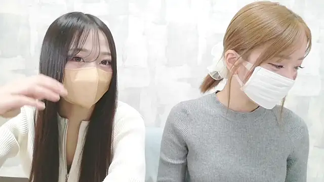 Snapshot of LOVE_MOMO_LOVE chatting on December 21, 2025, 11:39 am LOVE MOMO LOVE online show from December 21, 2025, 11:39 am