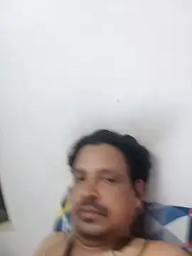 Snapshot of Raj1043 chatting on January 4, 2025, 11:59 pm Raj1043 online show from January 4, 2025, 11:59 pm