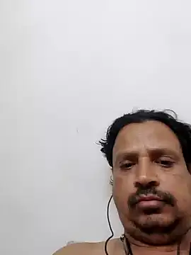 Snapshot of Raj1043 chatting on January 17, 2025, 8:11 pm Raj1043 online show from January 17, 2025, 8:11 pm