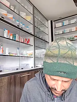 Raj1043 online show from December 23, 2025, 9:40 am