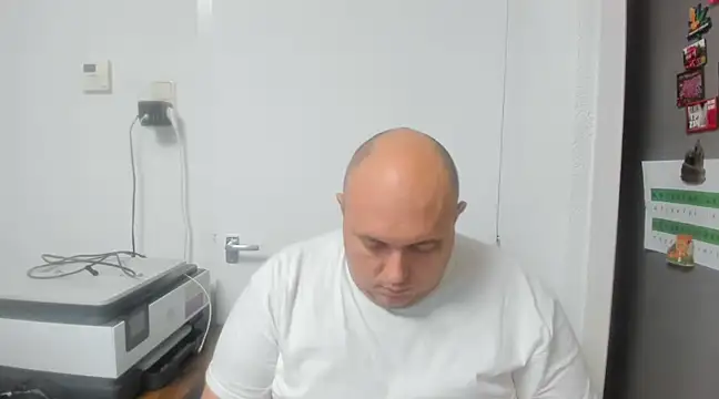 BigromeoXX online show from December 13, 2024, 6:16 pm