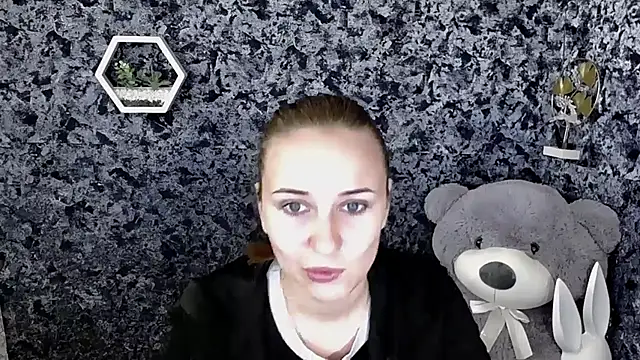  Nicole new online show from February 20, 2026, 10:27 am
