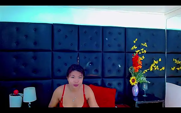 Isalombardi online show from February 25, 2026, 2:32 am