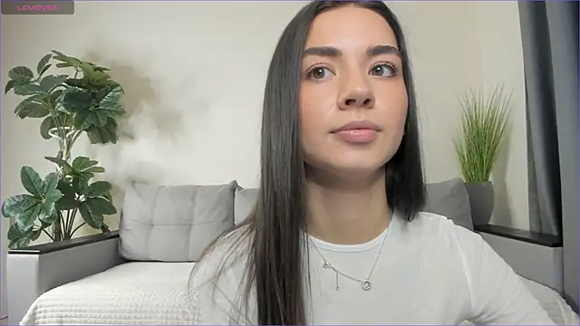 NicoleLuv online show from January 23, 2025, 1:13 pm