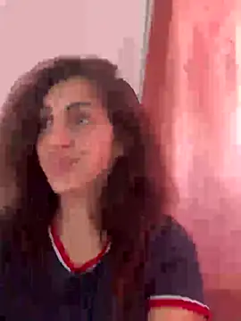 EmaSkyes online show from October 24, 2025, 11:28 am