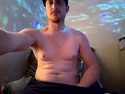 bigred0808 online show from November 26, 2025, 7:26 pm