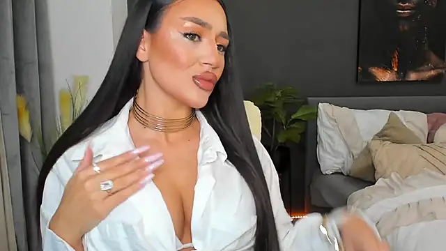 Sonia  Rey online show from February 4, 2026, 3:07 pm