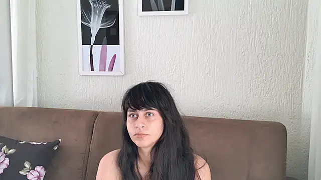 Blue butterfly online show from January 7, 2025, 7:49 pm