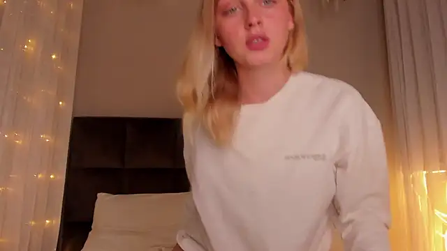 pretty girlnextdoor online show from May 12, 2026, 6:49 pm