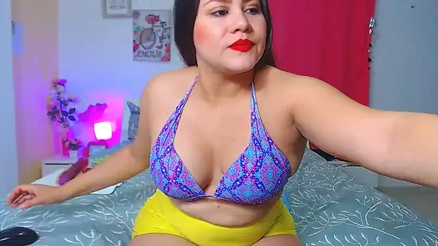 Snapshot of Kendralove31xxx chatting on March 18, 2025, 2:36 am Kendralove31xxx online show from March 18, 2025, 2:36 am