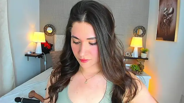 ValeryLovee online show from July 18, 2026, 3:11 am