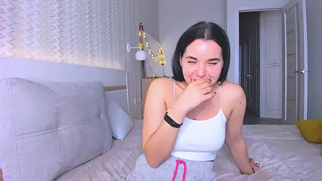 Kate Ree online show from January 14, 2025, 7:48 am