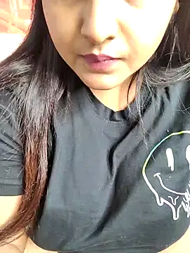 Snapshot of Ayesha_mahi chatting on January 25, 2025, 2:25 pm Ayesha mahi online show from January 25, 2025, 2:25 pm
