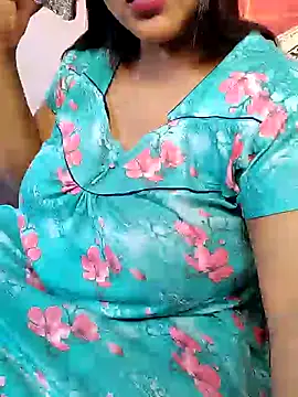 Snapshot of Ayesha_mahi chatting on February 1, 2025, 6:54 am Ayesha mahi online show from February 1, 2025, 6:54 am