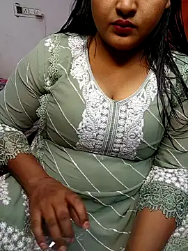 Snapshot of Ayesha_mahi chatting on March 12, 2025, 9:34 am Ayesha mahi online show from March 12, 2025, 9:34 am