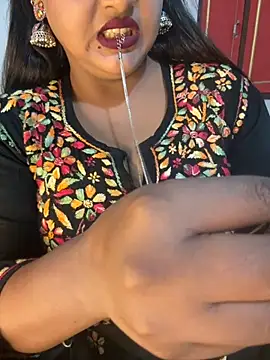 Snapshot of Ayesha_mahi chatting on November 9, 2025, 9:07 am Ayesha mahi online show from November 9, 2025, 9:07 am