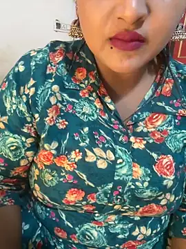 Snapshot of Ayesha_mahi chatting on November 20, 2025, 10:15 am Ayesha mahi online show from November 20, 2025, 10:15 am