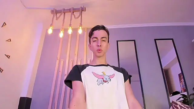 Snapshot of BrahmBelial_ chatting on March 11, 2025, 3:37 am BrahmBelial  online show from March 11, 2025, 3:37 am