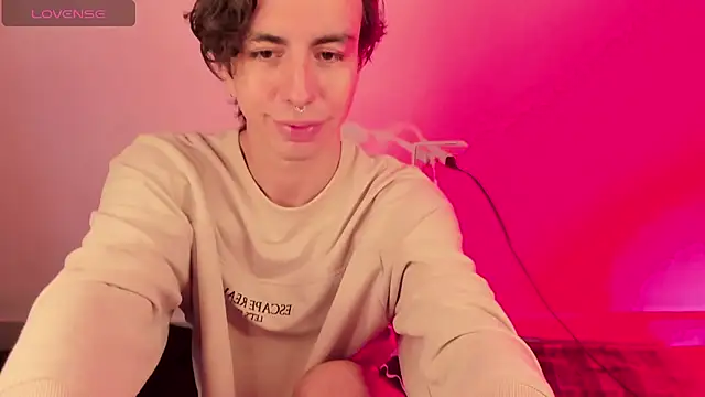 Snapshot of BrahmBelial_ chatting on October 28, 2025, 1:03 pm BrahmBelial  online show from October 28, 2025, 1:03 pm