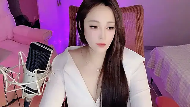 Daisy-77 online show from October 27, 2025, 1:48 pm