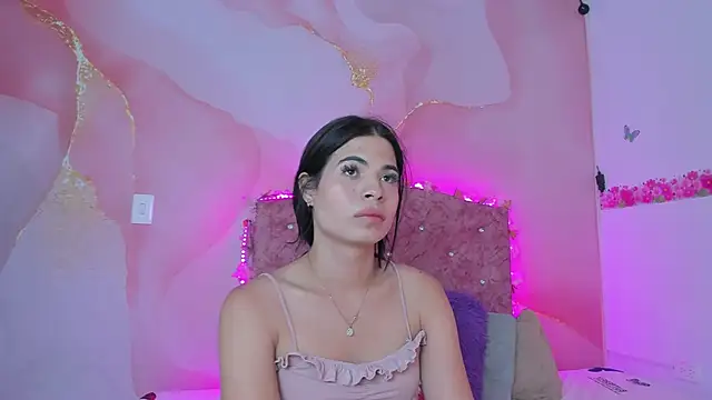 Daisy  rose online show from January 20, 2025, 3:04 am