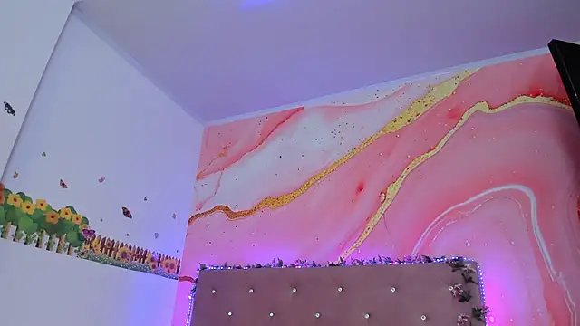 Daisy  rose online show from January 30, 2025, 11:11 am