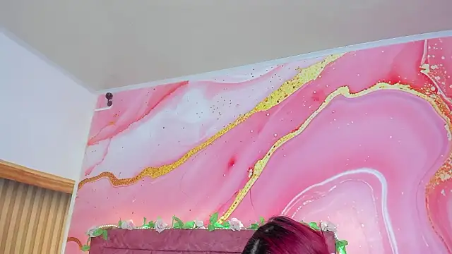 Daisy  rose online show from February 16, 2026, 3:13 am