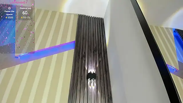 Snapshot of emily_layton chatting on February 10, 2026, 4:27 am emily layton online show from February 10, 2026, 4:27 am