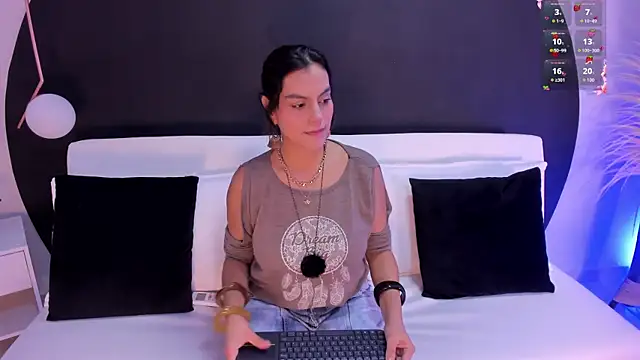 Snapshot of Ada_Monroe10 chatting on April 30, 2026, 1:39 pm Ada Monroe10 online show from April 30, 2026, 1:39 pm