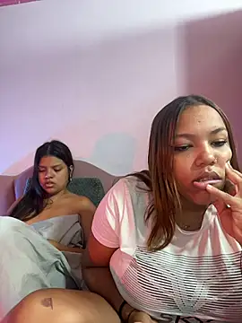 horny babyss online show from April 17, 2026, 1:36 pm