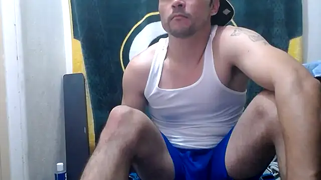 Snapshot of Apeezy14 chatting on January 12, 2025, 10:23 am Apeezy14 online show from January 12, 2025, 10:23 am