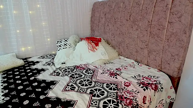 freyjagoddes online show from February 12, 2026, 8:48 pm
