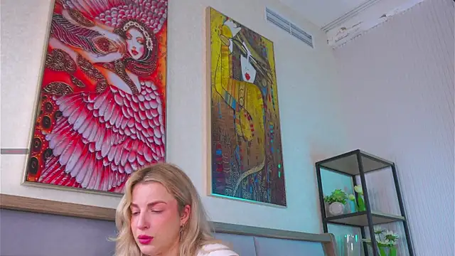LiliBanger online show from July 9, 2026, 4:16 am