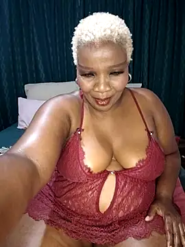 dirasweetlipsxx online show from January 14, 2026, 7:30 pm