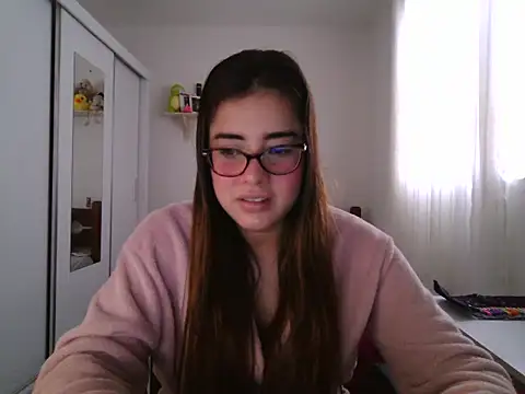 maliamiller online show from June 6, 2026, 8:13 pm