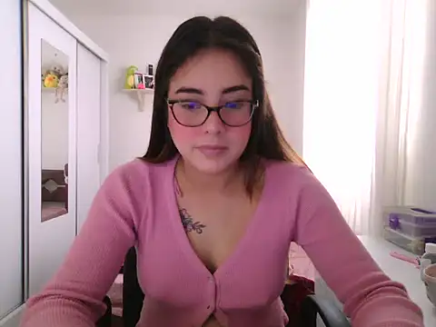 maliamiller online show from July 11, 2026, 3:04 pm