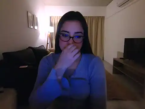 maliamiller online show from July 17, 2026, 10:14 pm