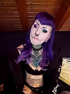 Purple Coffin666 online show from February 8, 2025, 4:25 pm