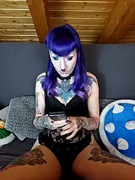 Purple Coffin666 online show from February 15, 2025, 6:01 pm