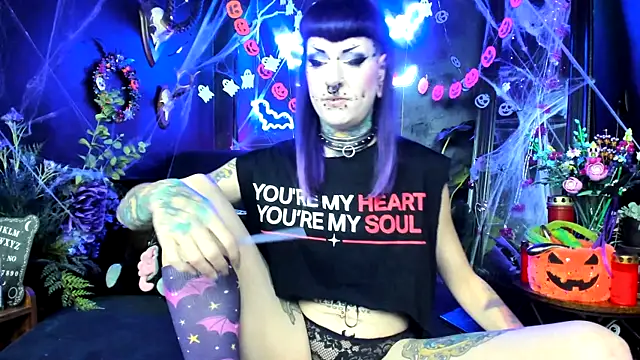 Purple Coffin666 online show from October 9, 2025, 8:56 am