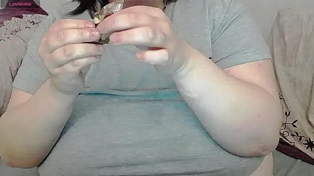 lisa Black00 online show from March 20, 2025, 2:53 pm