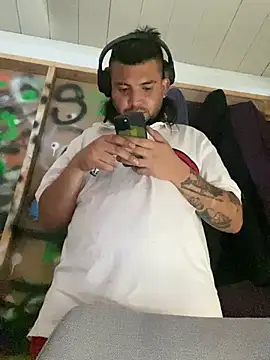 KeptupHack online show from May 14, 2026, 5:42 pm