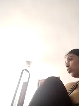 Aisha 09 online show from March 11, 2026, 3:07 pm